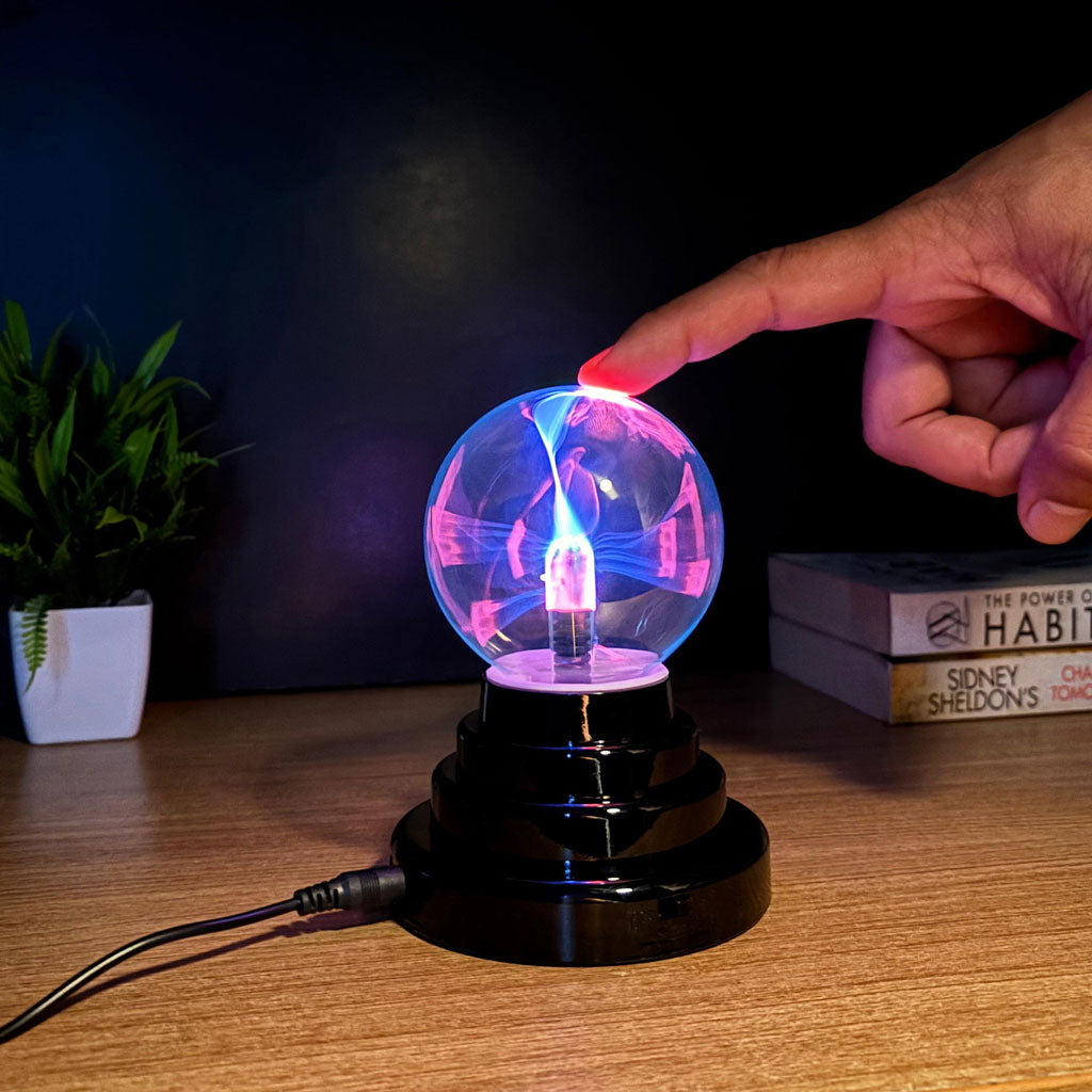 Magician’s Plasma Ball Lamp