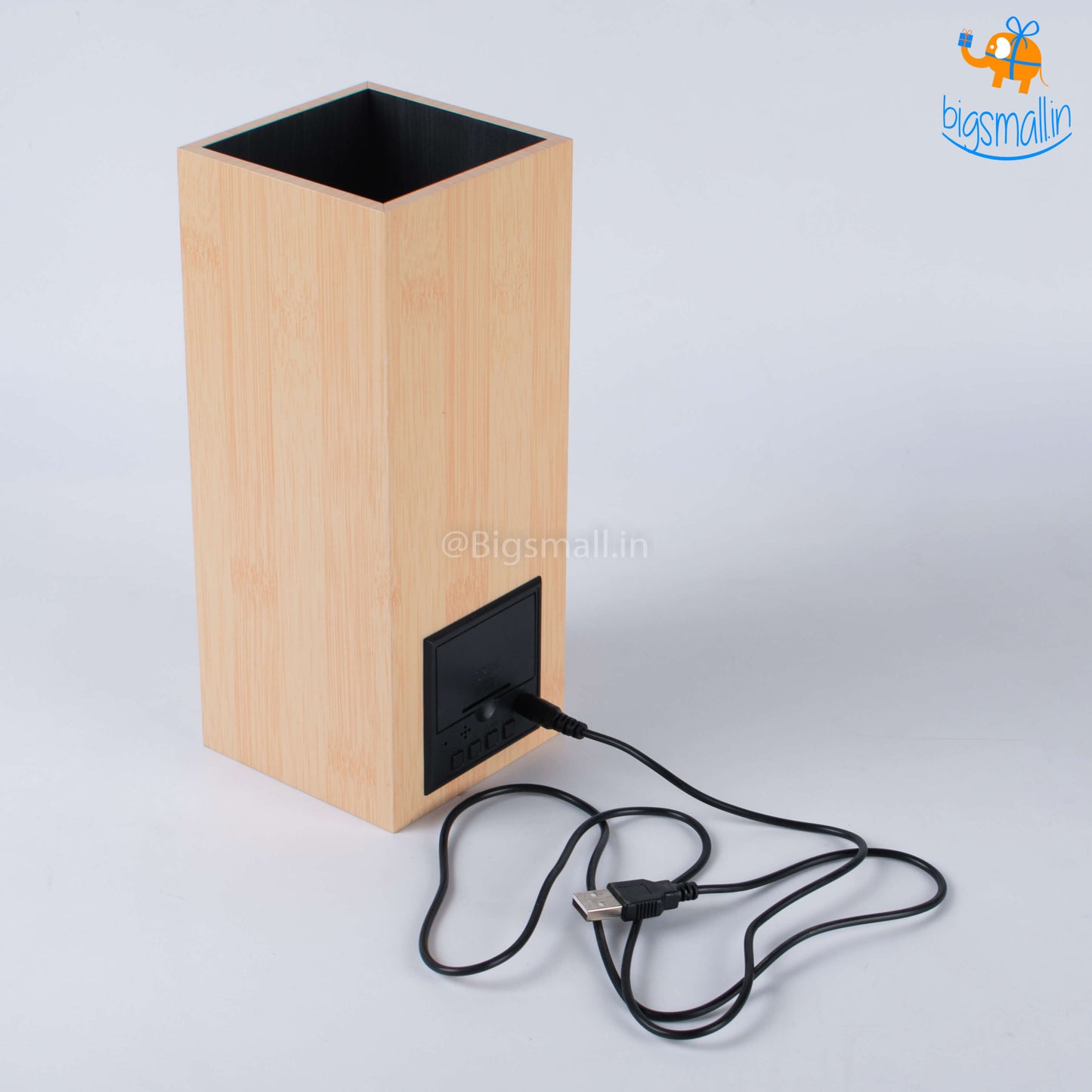Minimalistic Wooden Clock Vase