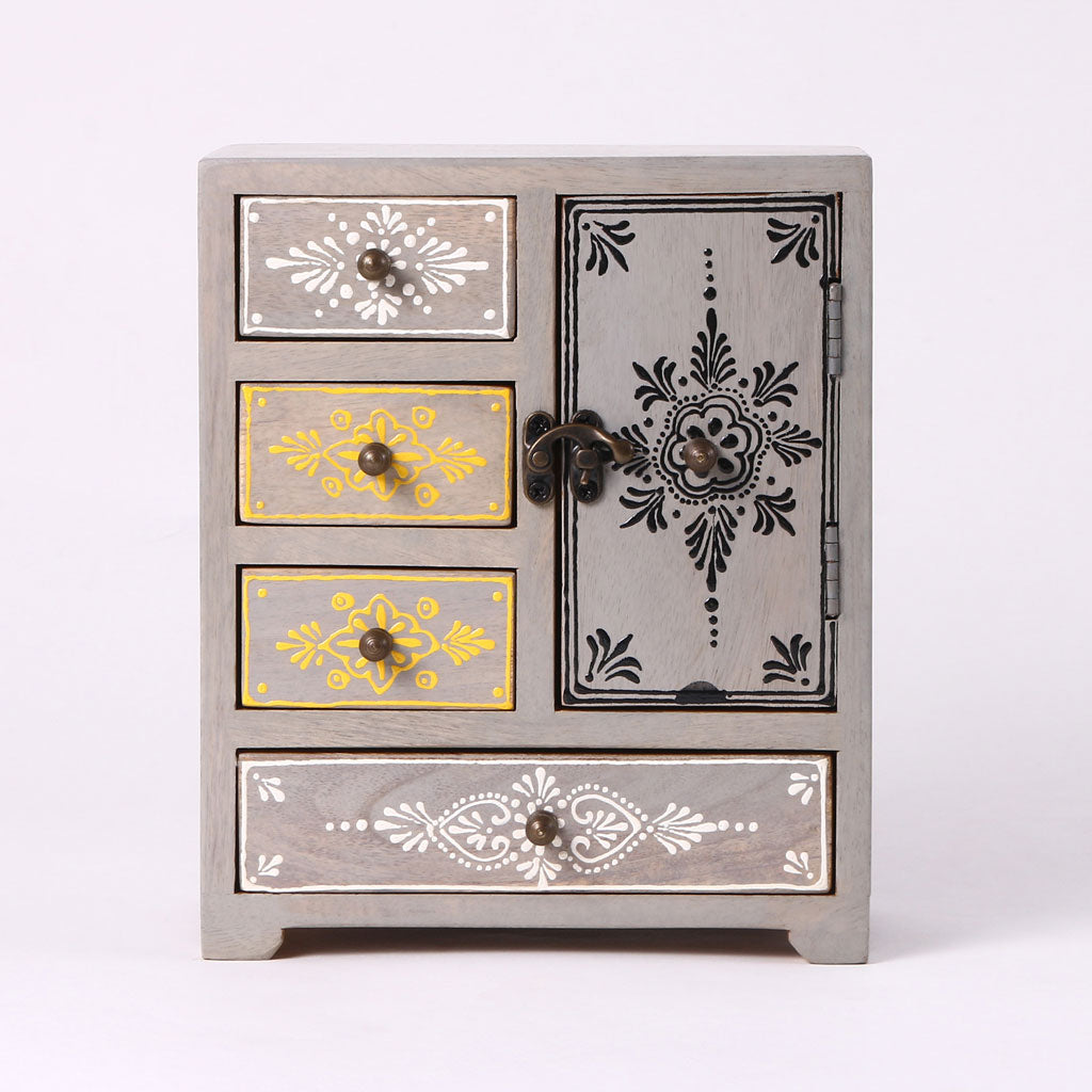 Vintage Wooden Cabinet