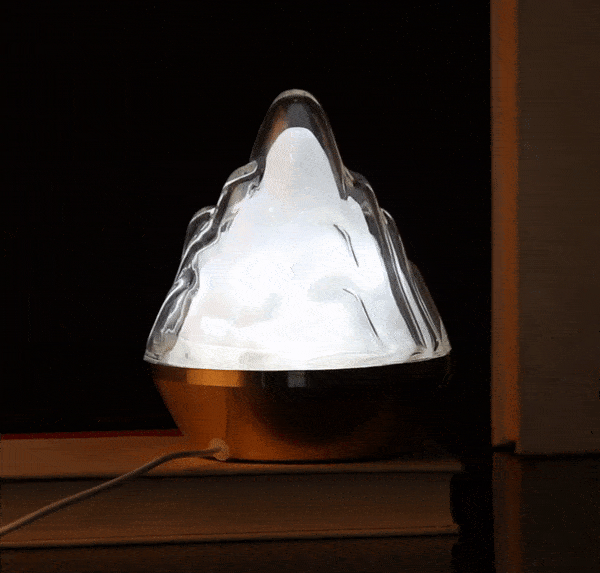 Classic Mountain Table Lamp