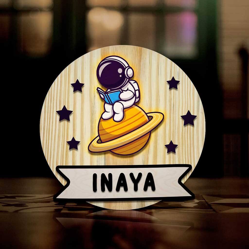 Personalized Wooden Astronaut Wall Lamp