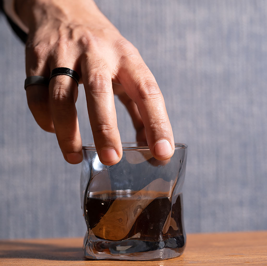 Black Twisted Fold Whiskey Glass