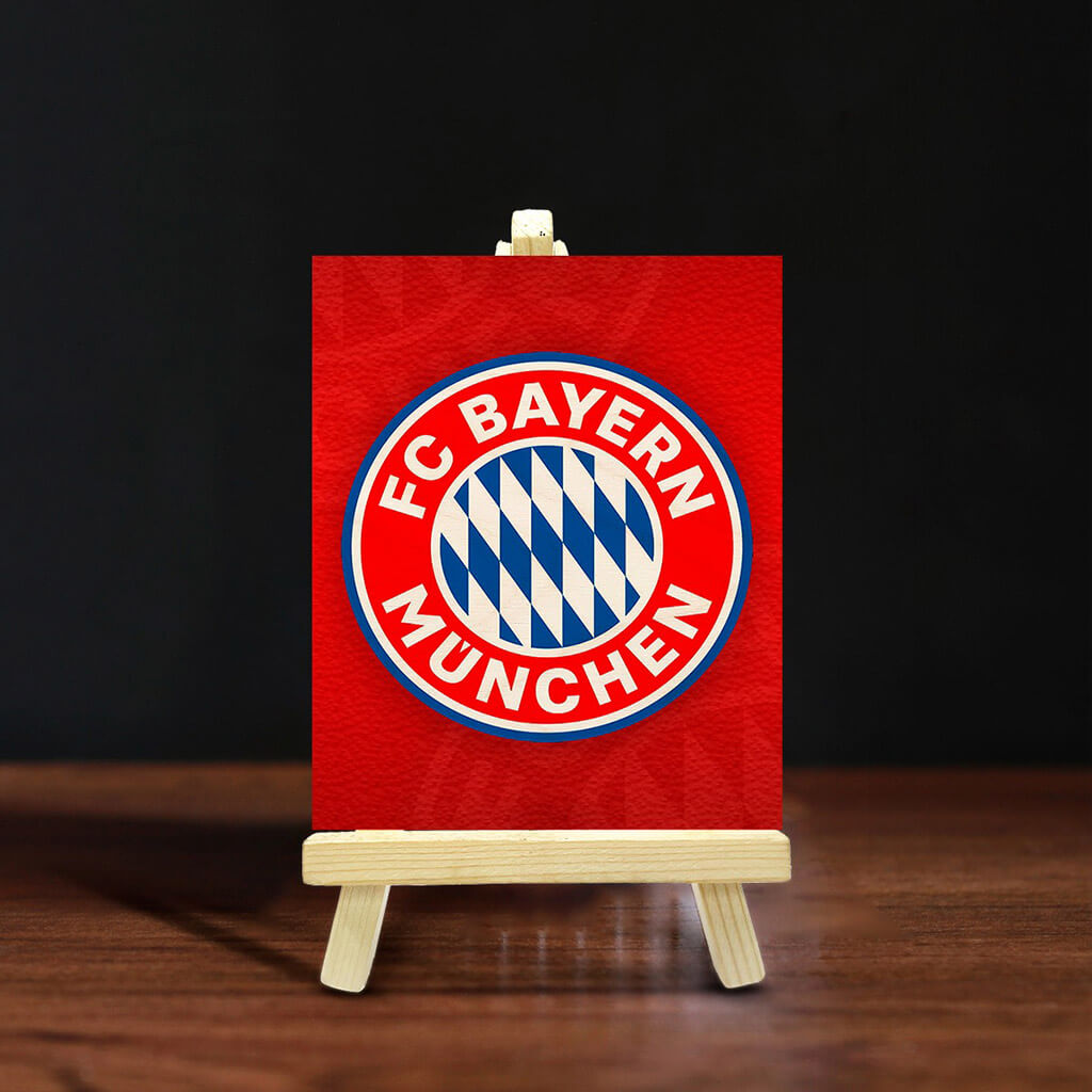 FC Bayern Munich Pine Easel Stand