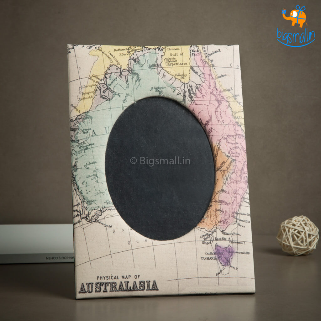 Traveller Photo Frame