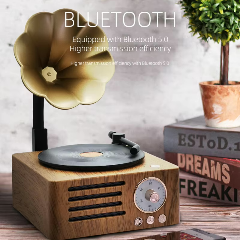 Retro Gramophone Bluetooth Speaker with Rotating Disc