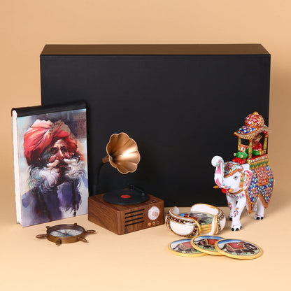 Crown & Culture Hamper