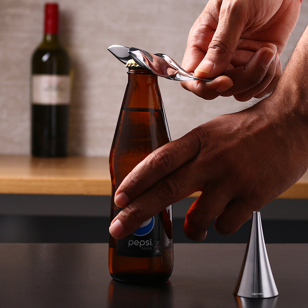 Metallic Desk Balancing Bird