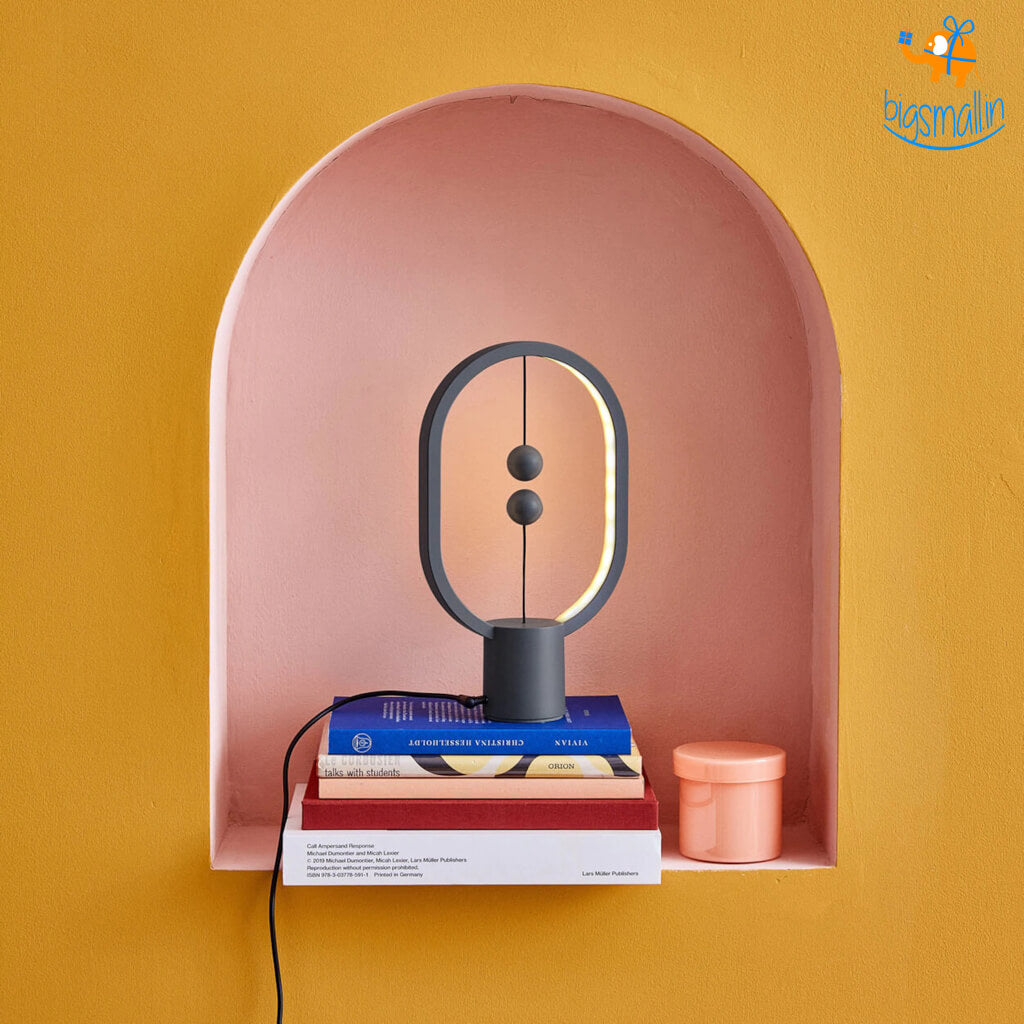 Magnetic Heng Balance Lamp